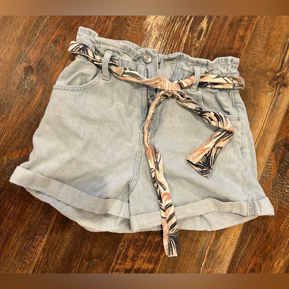 Medium Mango denim shorts